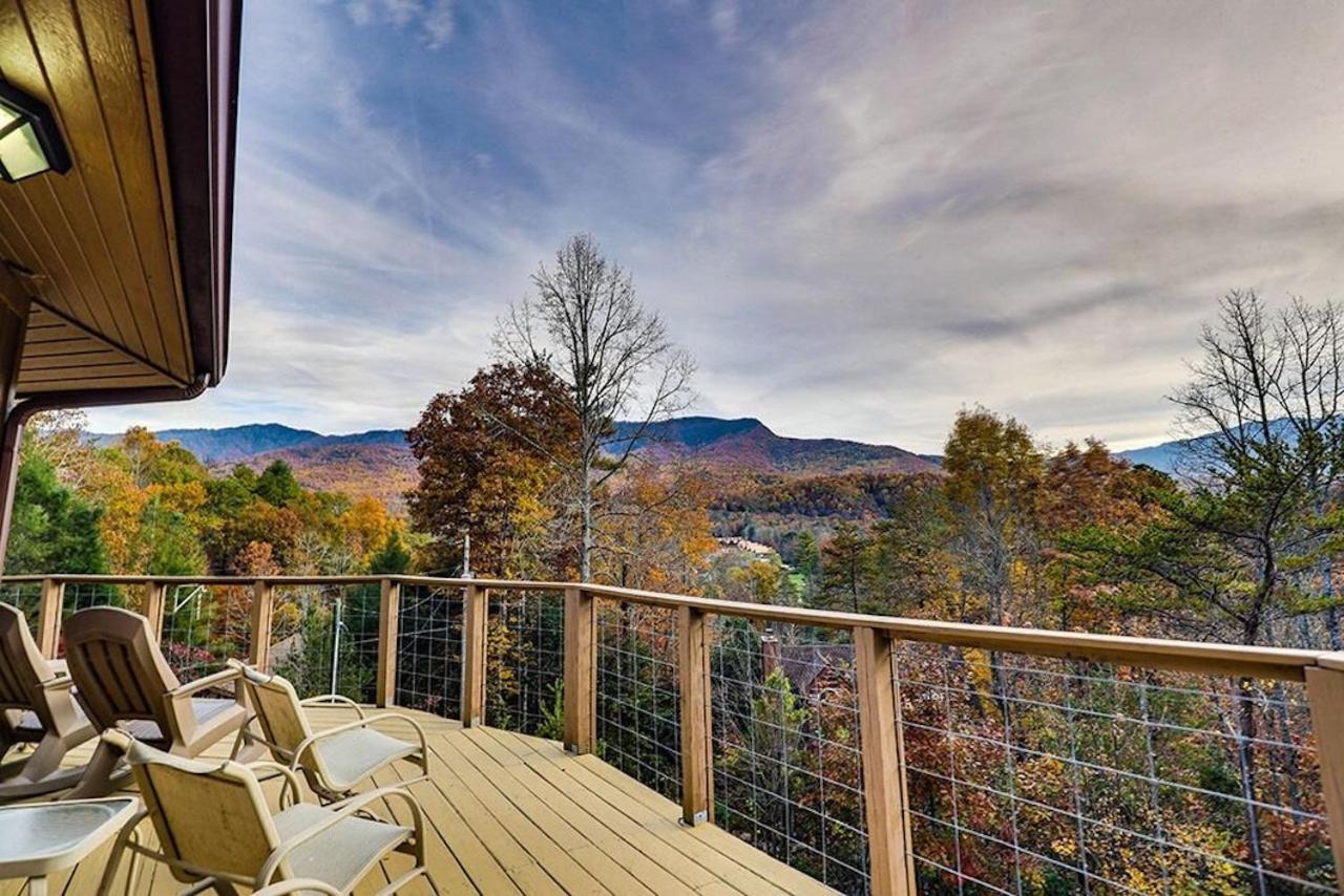 Hawks View Gatlinburg Mountain Cabin Eksteriør bilde
